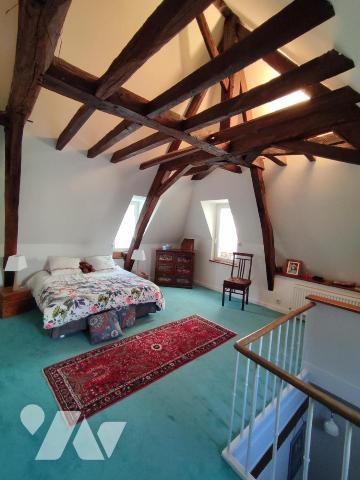 A Vendre Le Mans Hyper Centre ville spacieuse maison / loft de 4 chambres avec Garage et cave