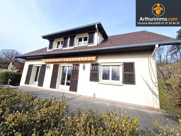 Vente Maison 150 m2 à Lons-le-Saunier