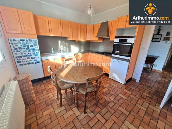 Vente Maison 150 m2 à Lons-le-Saunier