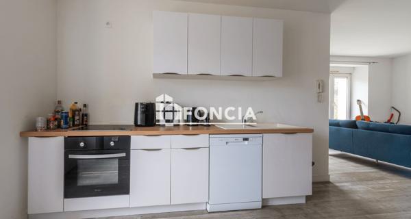 À vendre Appartement 4 pièces 78 m² - Laval 53000