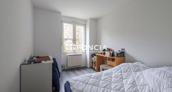 À vendre Appartement 4 pièces 78 m² - Laval 53000