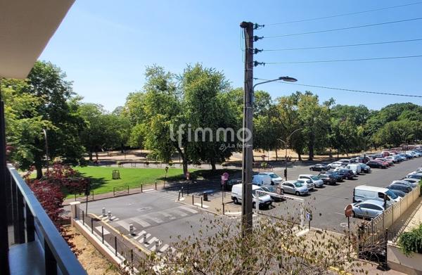 Appartement F2 balcon, parking