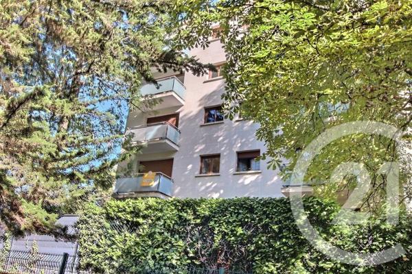 Appartement F2 à vendre  2 pièces - 44,40 m 2   TALENCE  - 33