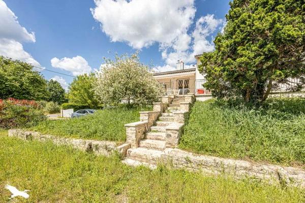 Maison à vendre |  Saint-Léger-de-la-Martinière |  6 pièces | 162 m²