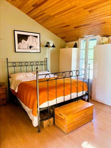 Saint-Sébastien-d'Aigrefeuille (30140) Jolie maison de village avec piscine et vue