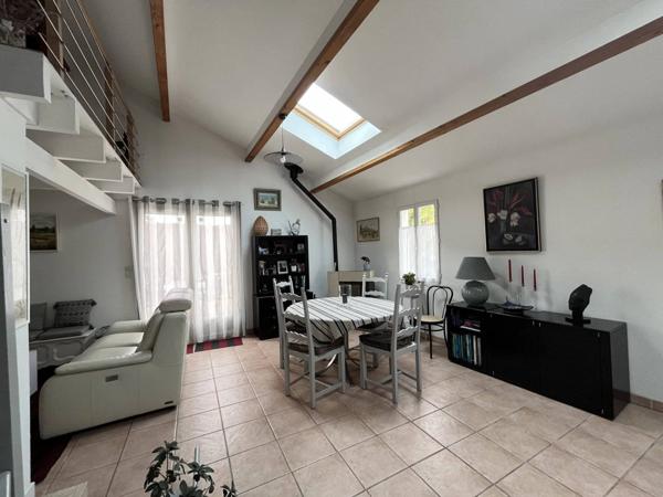 Maison Atypique Breuillet