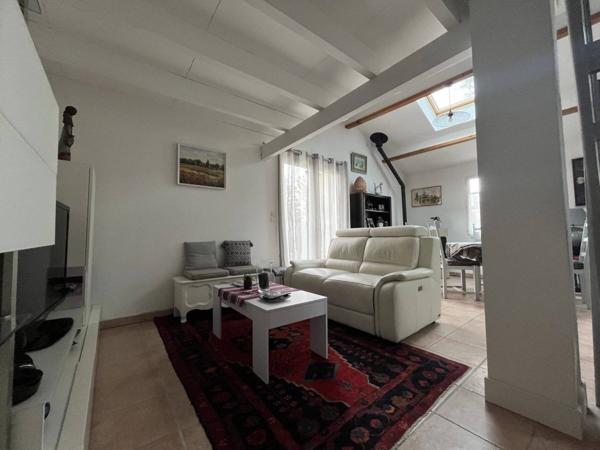 Maison Atypique Breuillet