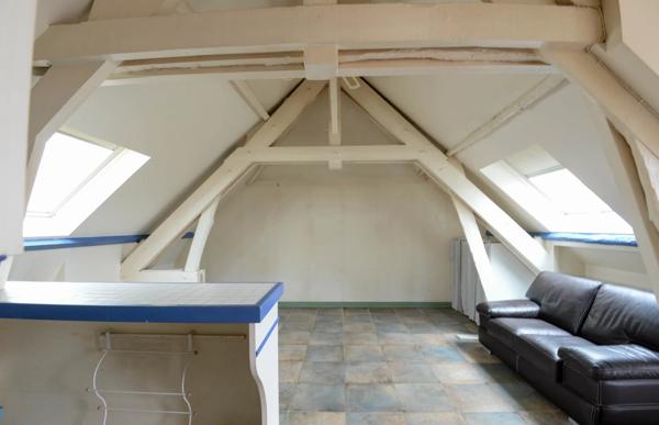 À vendre – Charmant studio lumineux avec grande terrasse privative et parking à Avon