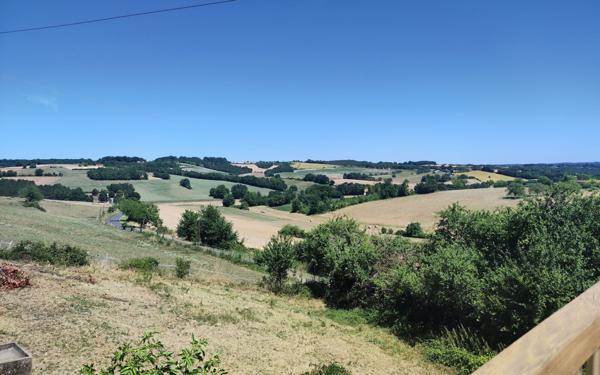 Maison à louer    3 pièces •  Mensignac