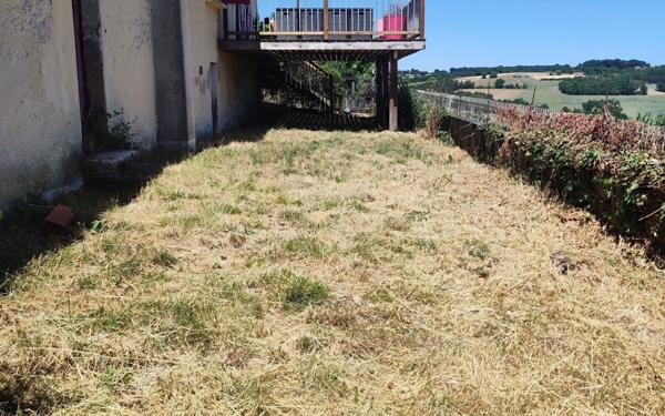 Maison à louer    3 pièces •  Mensignac