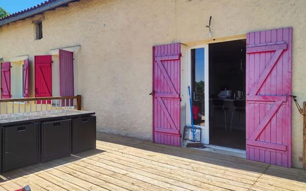 Maison à louer    3 pièces •  Mensignac