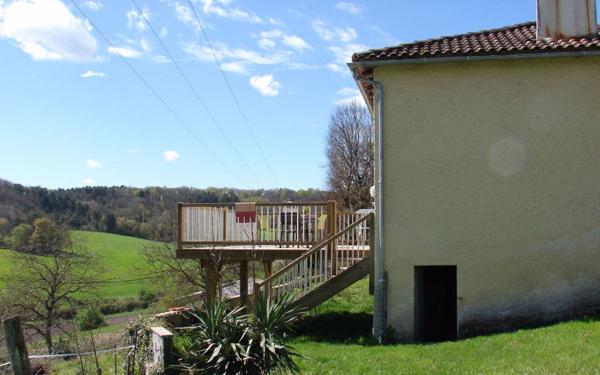 Maison à louer    3 pièces •  Mensignac