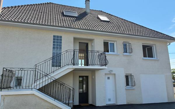 Appartement à louer    4 pièces •  Lescar