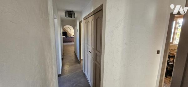 Puget sur Argens Maison individuelle de plain-pied 5 pièces sur un terrain de 1100 m2