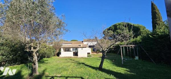 Puget sur Argens Maison individuelle de plain-pied 5 pièces sur un terrain de 1100 m2