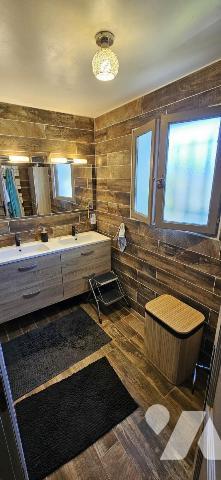 Puget sur Argens Maison individuelle de plain-pied 5 pièces sur un terrain de 1100 m2