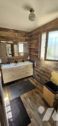 Puget sur Argens Maison individuelle de plain-pied 5 pièces sur un terrain de 1100 m2