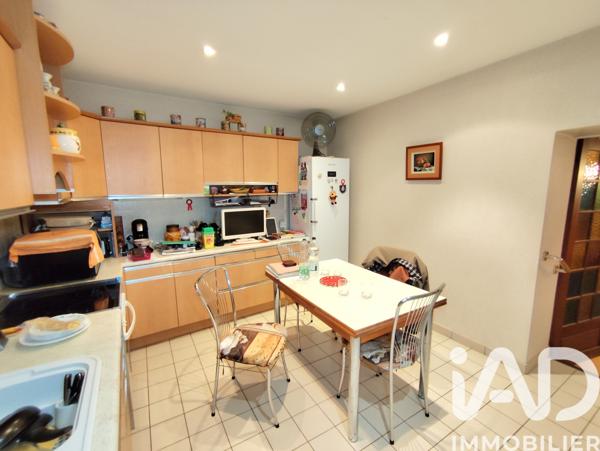 Maison à vendre 5 pièces 164 m² Chasseneuil-du-Poitou