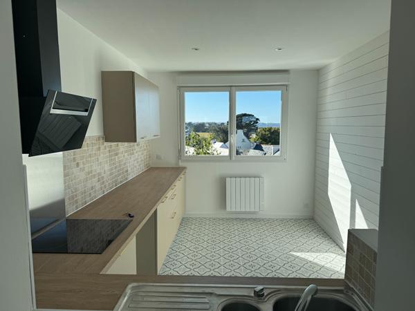 LOCQUIREC - Appartement 4 pièce(s) 78 m2 Vue mer Locquirec