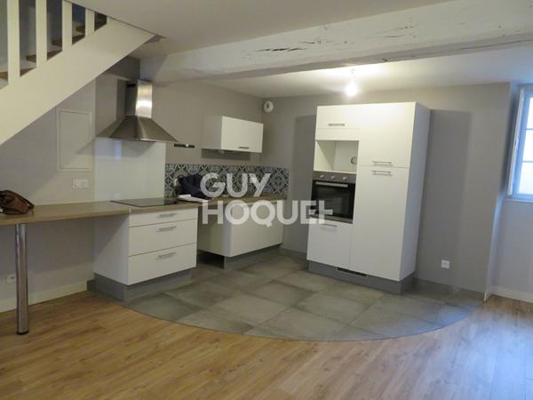 Maison - 4 pièces - 94 m² habitable - centre ville chateau gontier