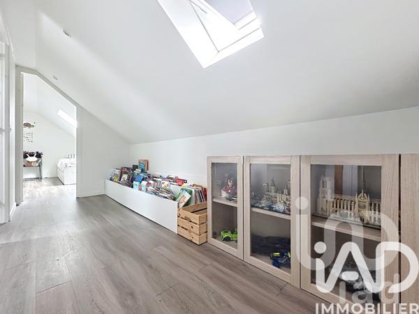 Maison à vendre 6 pièces 93 m² Saint-Fargeau-Ponthierry