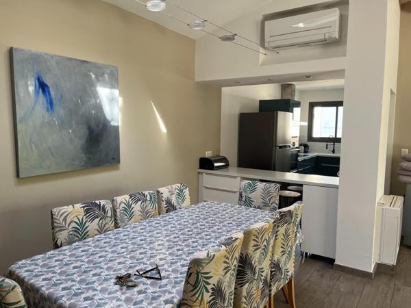 Superbe Villa T5 avec piscine en bord de mer