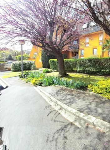 Spacieux appartement 3 chambres, balcon et garage