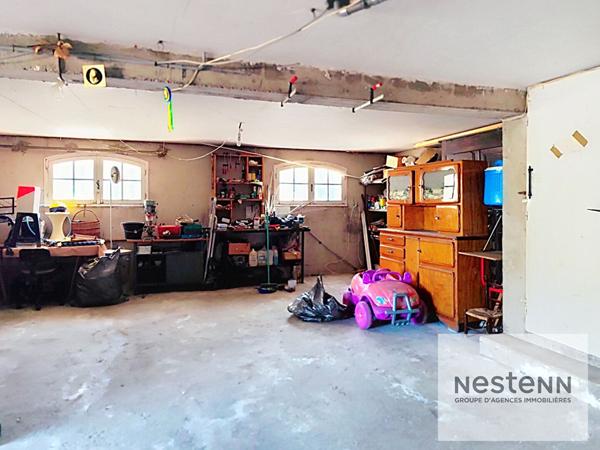 Exclusivité -Castries Maison familiale à rénover - Terrain piscinable 635 m²