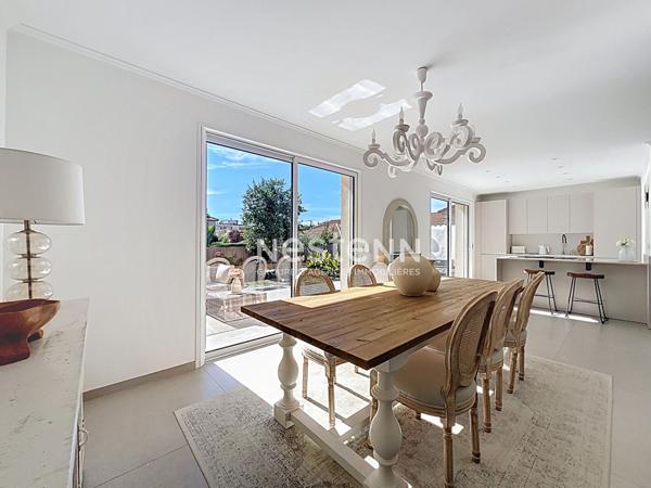 Golfe-Juan - Maison 125 m² - 3 Chambres - Piscine chauffée