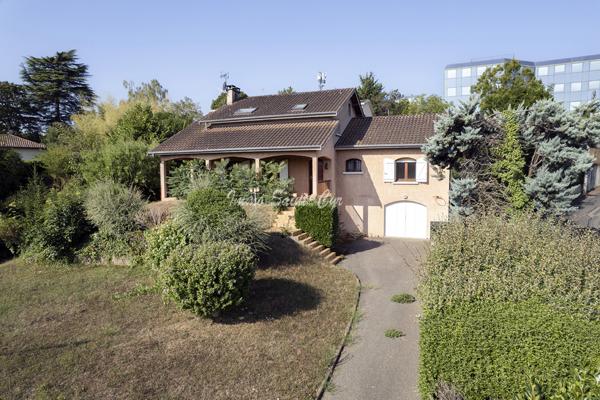 Maison 7 pièce(s) 5 chambre(s) 138.36 m²