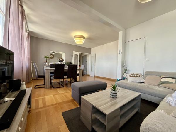 Appartement
         6 pièces
        - 115 m² 162 750 € *