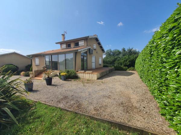 Maison à vendre 0 pièces CHATEAUNEUF SUR ISERE (26)