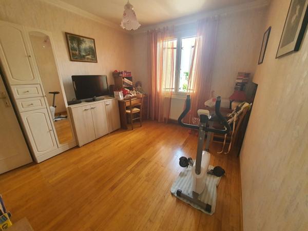 Maison à vendre 0 pièces CHATEAUNEUF SUR ISERE (26)