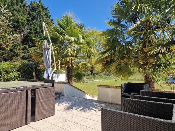 Maison de campagne sur sous-sol 4 chambres grand terrain de plus de 8000 m2avec puits