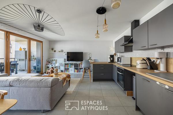 Appartement contemporain avec terrasse et garage