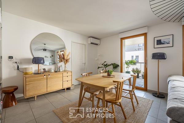 Appartement contemporain avec terrasse et garage