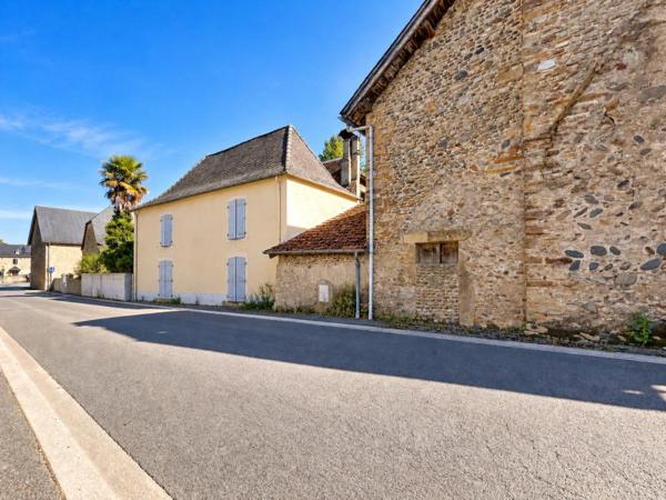 Vente / Maison avec dépendance à Préchacq-Navarrenx (64190)