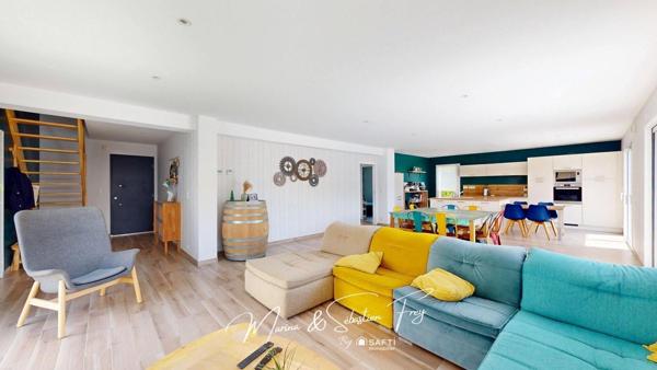 PORT-BLANC – PROPRIÉTÉ CONTEMPORAINE AVEC GÎTE INDÉPENDANT À 500 M DES PLAGES