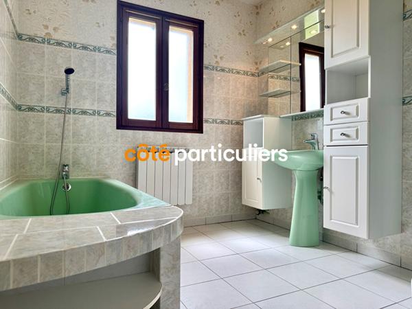 Vente Maison145 m² - 6 Pièces - SAINTE MERE EGLISE (50480)