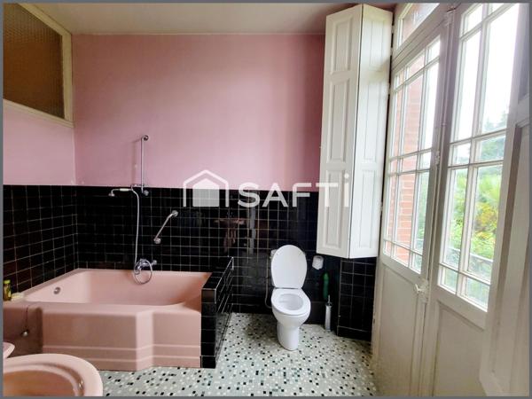 Maison à fort caractère de 232m², 4 chambres, bureau, combles, cave, garage, jardin