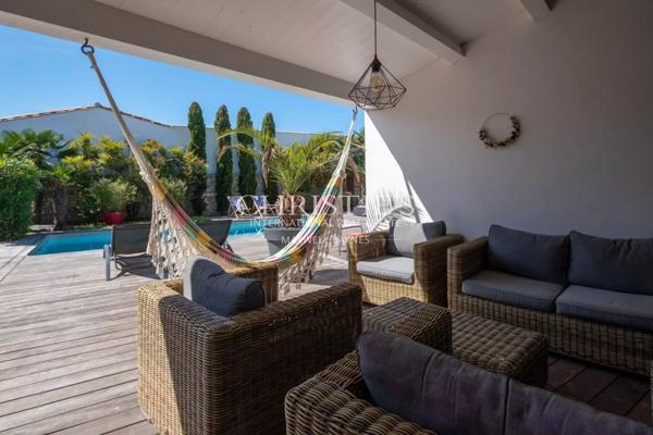 Maison de village avec piscine – Sainte Marie de ré