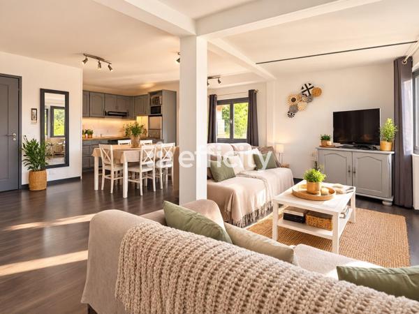 Maison
         5 pièces
        - 92 m² 349 000 € *