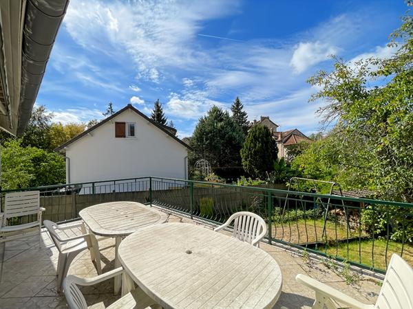 Maison Melun SECTEUR GARE, 10 pièces, 232 m² au sol