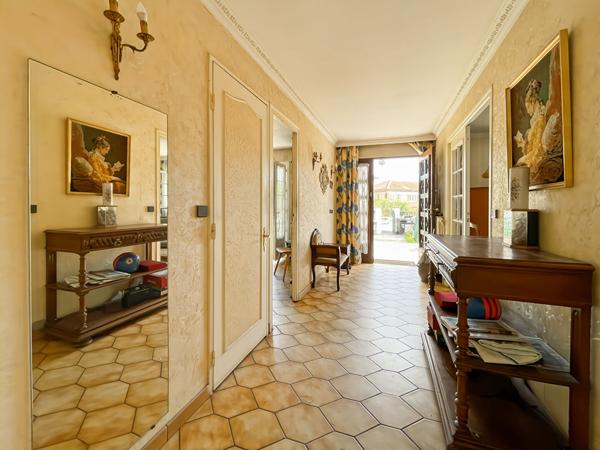 Maison Melun SECTEUR GARE, 10 pièces, 232 m² au sol