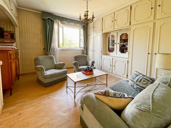 Maison Melun SECTEUR GARE, 10 pièces, 232 m² au sol