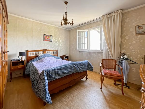 Maison Melun SECTEUR GARE, 10 pièces, 232 m² au sol