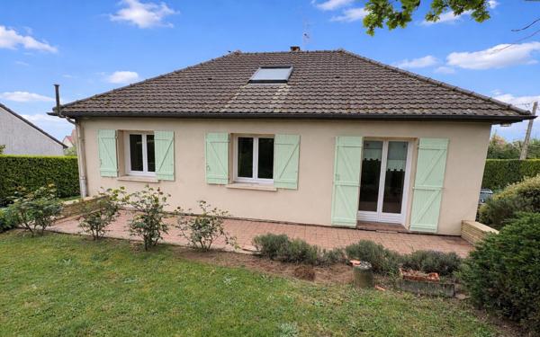 Maison à vendre    4 pièces • 80 m2 Tournai-sur-Dive