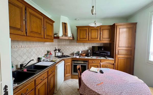 Maison à vendre    4 pièces • 80 m2 Tournai-sur-Dive