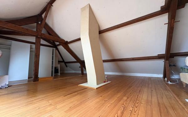 Maison à vendre    4 pièces • 80 m2 Tournai-sur-Dive