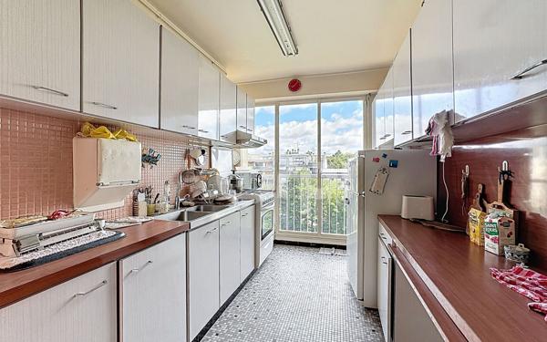 Appartement à vendre    5 pièces • 128,64 m2 Fontenay-sous-Bois